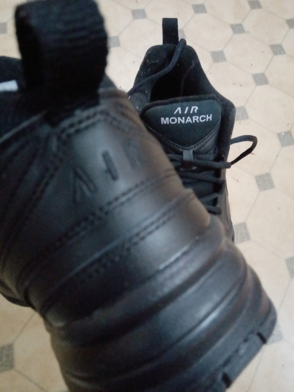 Кроссовки мужские Nike Air Monarch IV, отзывы покупателей, фото 8