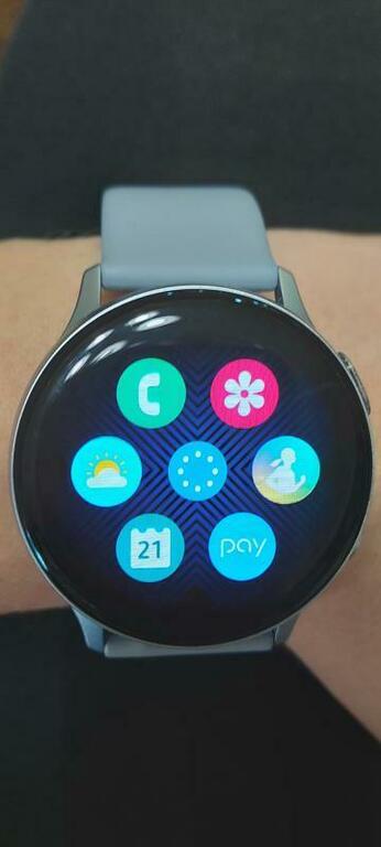 Смарт-часы Samsung Galaxy Watch Active 2 алюминий 40 мм ваниль