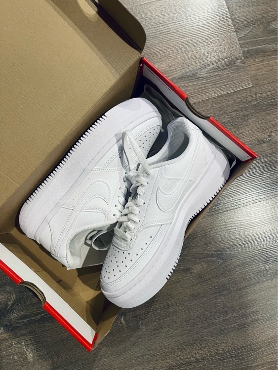 Кеды женские Nike Court Vision Alta, отзывы покупателей, фото 1