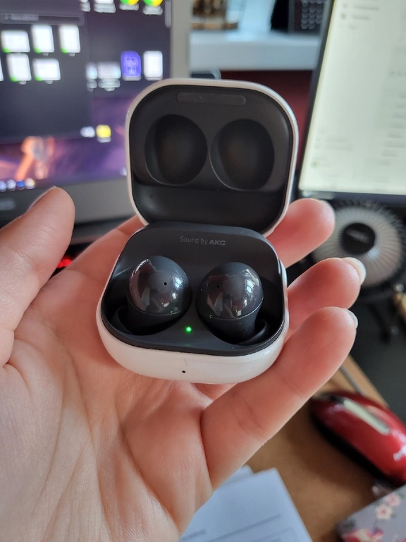 galaxy buds 2 オリーブ 新品 Galaxy Buds 2 оливковые | Samsung РОССИЯ