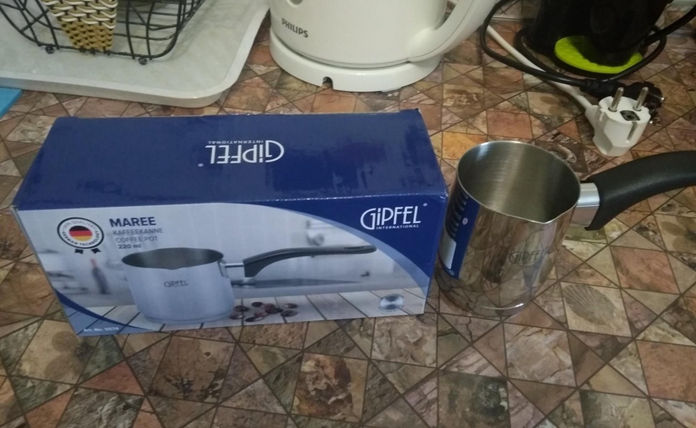 https://media.apltcdn.com/media_files/62c3/91bf/79a3/5a00/01f3/7601/large.jpg?1656983998