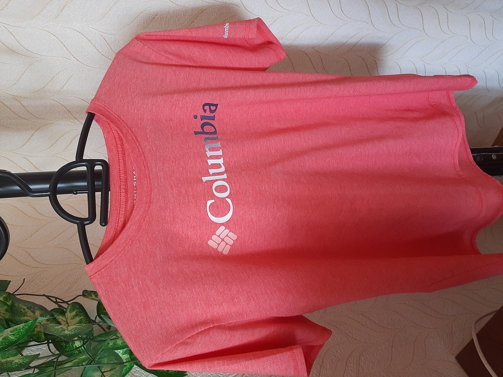 Футболка женская Columbia Sun Trek SS Graphic Tee, отзывы покупателей, фото 1