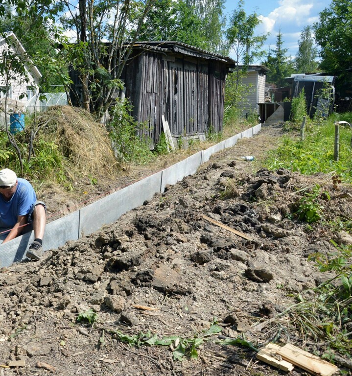 Лопата штыковая Plantic Terra стальная остроугольная садовая с ...