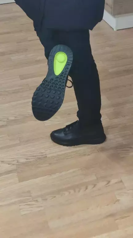 ECCO EXOSTRIDE M