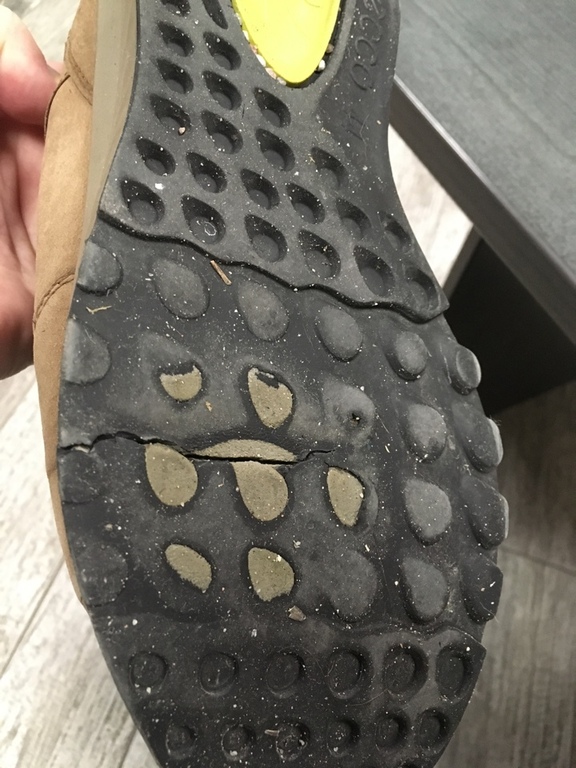 ECCO EXOSTRIDE M
