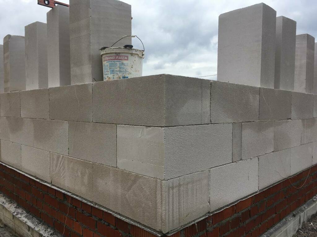 Клей для газобетона Holcim белый 20 кг — купить в Москве: цены ...