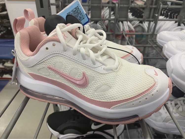 Кроссовки женские Nike Air Max Ap, отзывы покупателей, фото 2