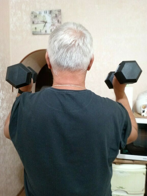 Гантель гексагональная обрезиненная KETTLER, 5 кг, отзывы покупателей, фото 3