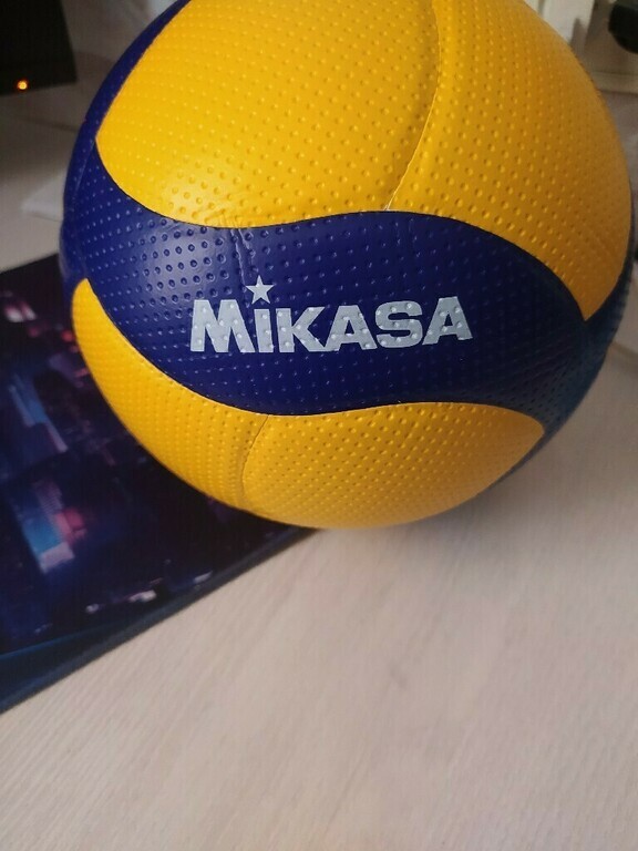 Мяч волейбольный MIKASA V300W, отзывы покупателей, фото 2