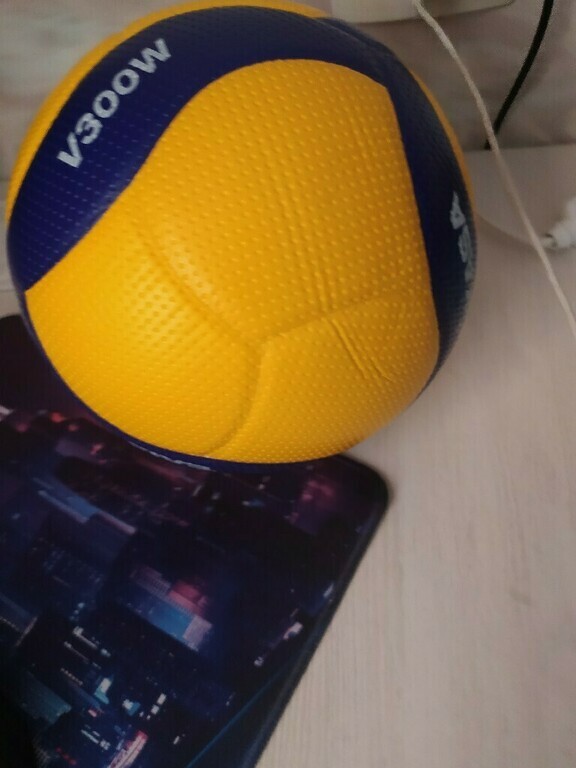 Мяч волейбольный MIKASA V300W, отзывы покупателей, фото 3