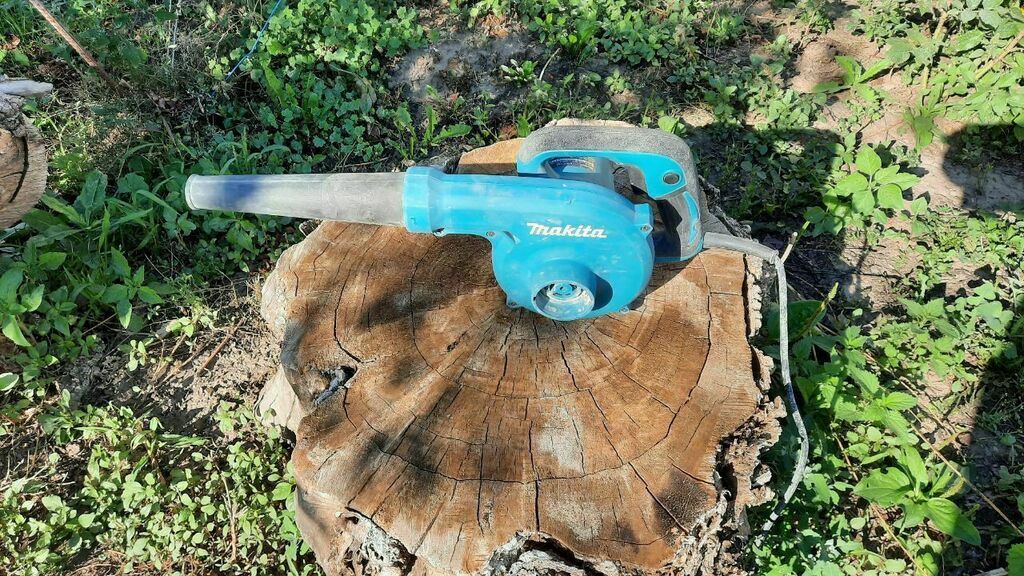 Воздуходувка-пылесос электрическая ручная Makita UB1103 600 Вт (UB1103 ...