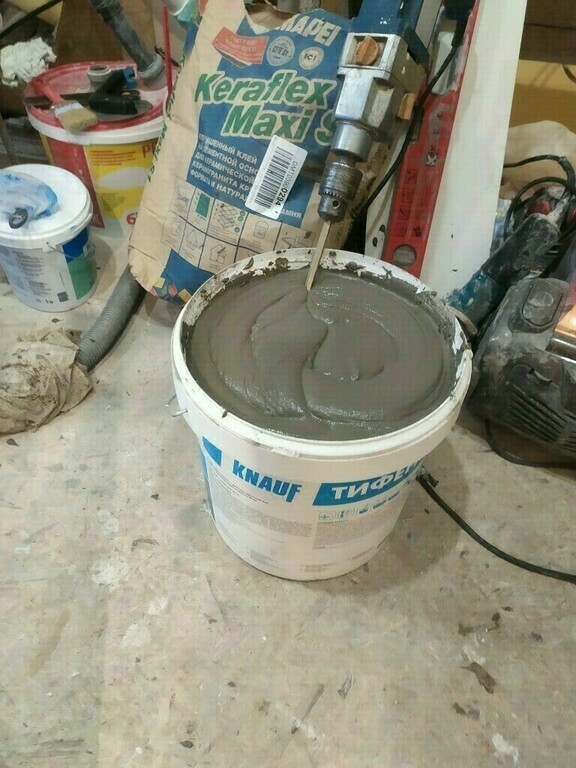 Клей для плитки/ керамогранита/ камня Mapei Keraflex Maxi S1 эластичный ...