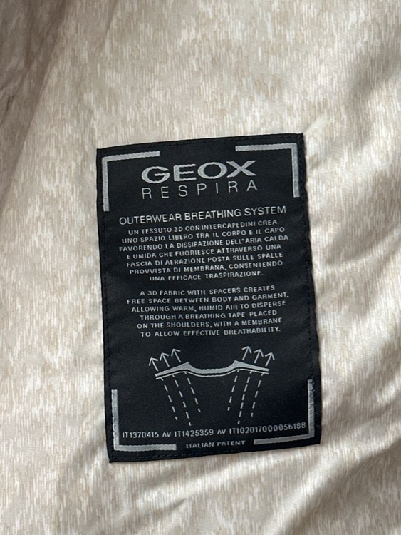 Пуховик женский оверсайз Geox Tahina, отзывы покупателей, фото 1