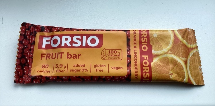 Фруктовый батончик Forsio с яблоком и вишней, 30 г, отзывы покупателей, фото 1