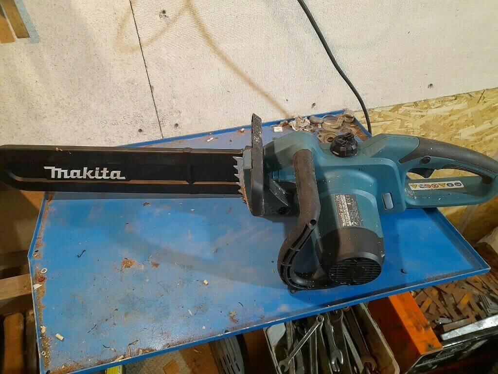 Пила цепная электрическая Makita UC4041A 1800 Вт 16" шаг 3/8" паз 1,3 ...