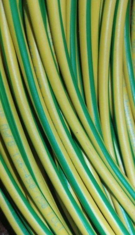 Провод Камкабель ПуГВнг(А)-LS 1х6 желто-зеленый — купить в Москве: цены ...