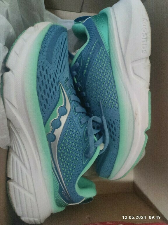 Кроссовки женские Saucony Guide 17, отзывы покупателей, фото 1