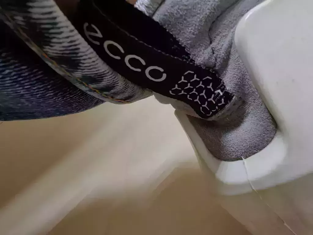 ECCO BIOM 2.0 M