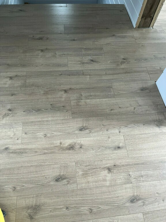Ламинат 32 класс Egger Home дуб маньяра натуральный 1,99 кв.м 8 мм с ...
