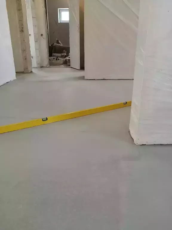 Ровнитель (наливной пол) универсальный Unis Горизонт ...