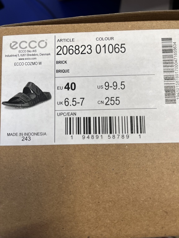 ECCO COZMO W