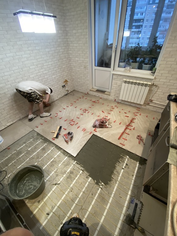 Ровнитель (наливной пол) финишный Weber.vetonit 4100 ...