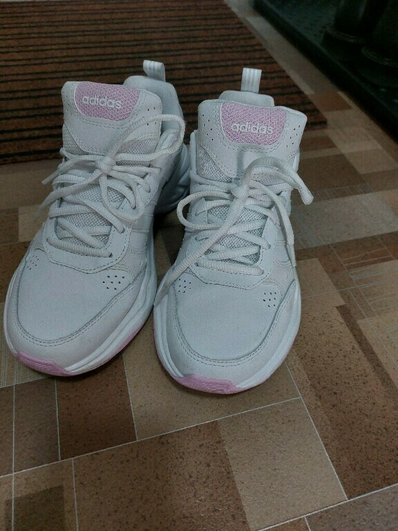 Кроссовки женские adidas Strutter, отзывы покупателей, фото 1