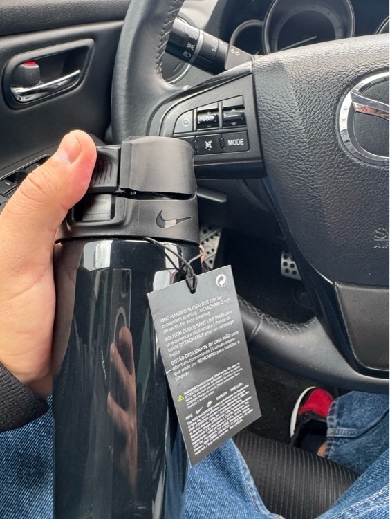 Бутылка для воды NIKE TR HYPERCHARGE STRAW BOTTLE 16 OZ, отзывы покупателей, фото 1