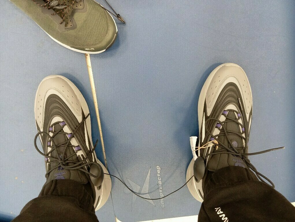 Кроссовки adidas Ozelia, отзывы покупателей, фото 2