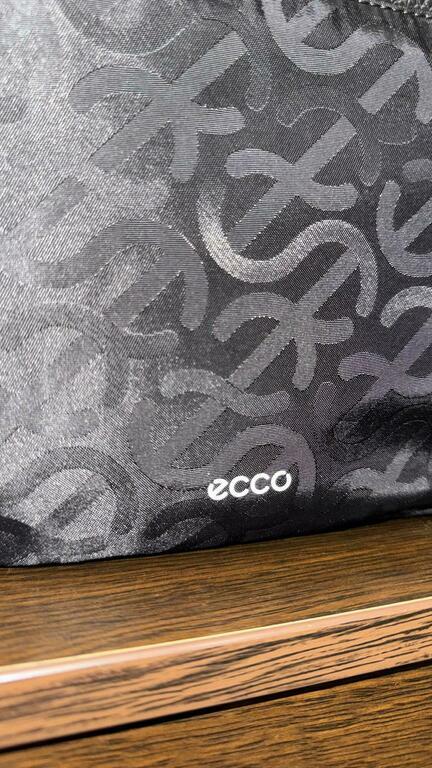 ECCO Round Pack