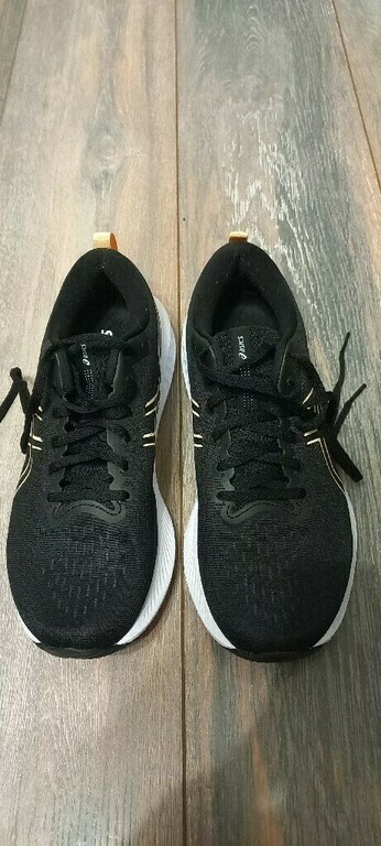 Кроссовки женские ASICS Gel-Excite 10, отзывы покупателей, фото 1