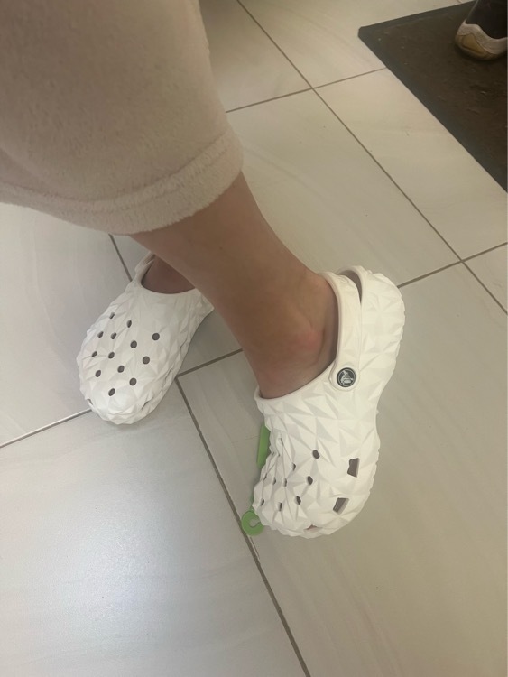Сабо Crocs Classic Geometric Clog, отзывы покупателей, фото 3