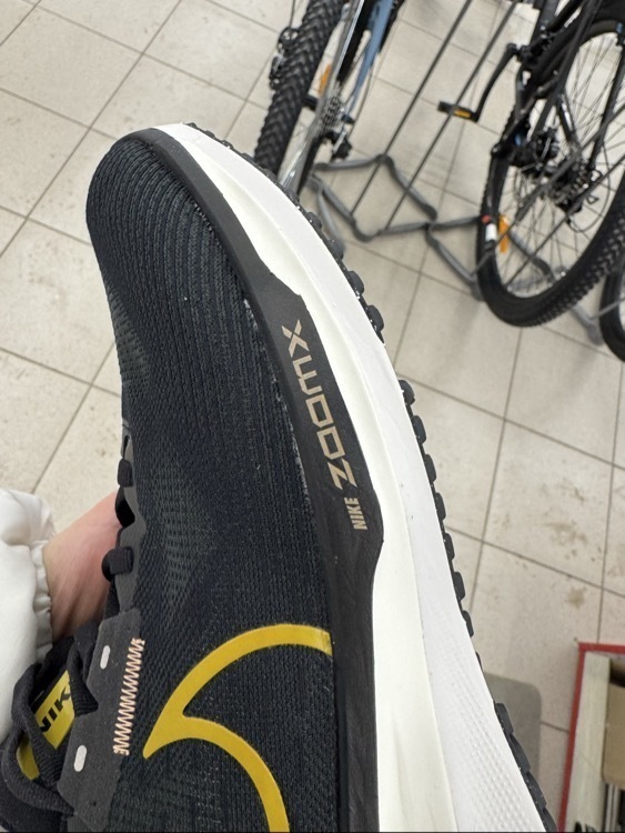 Кроссовки мужские Nike Vomero 17, отзывы покупателей, фото 1