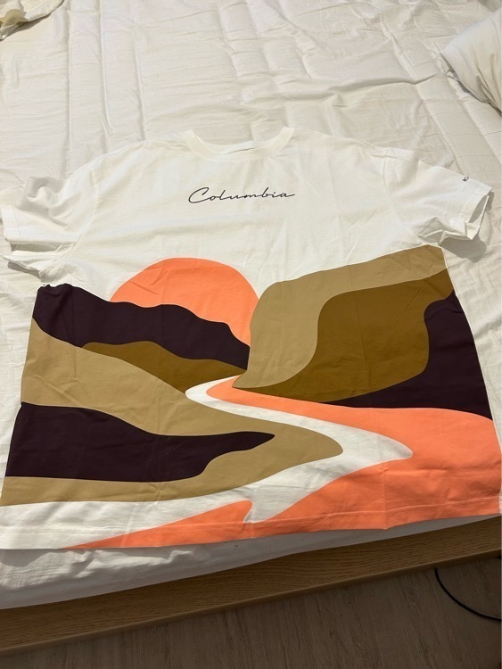 Футболка женская оверсайз Columbia Rolling Bend Graphic Oversized Tee, отзывы покупателей, фото 2