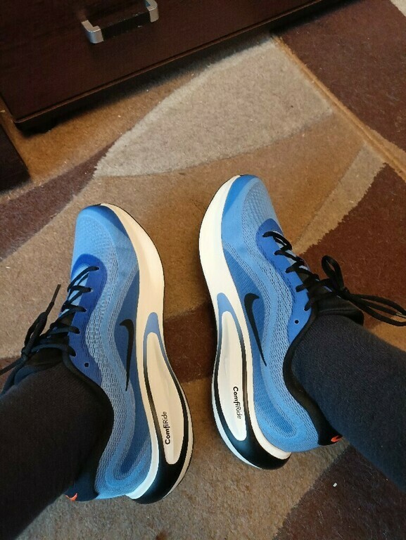 Кроссовки мужские Nike Journey Run, отзывы покупателей, фото 2