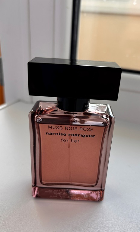 Narciso Rodriguez For Her Musc Noir Rose Eau de Parfum 50 мл