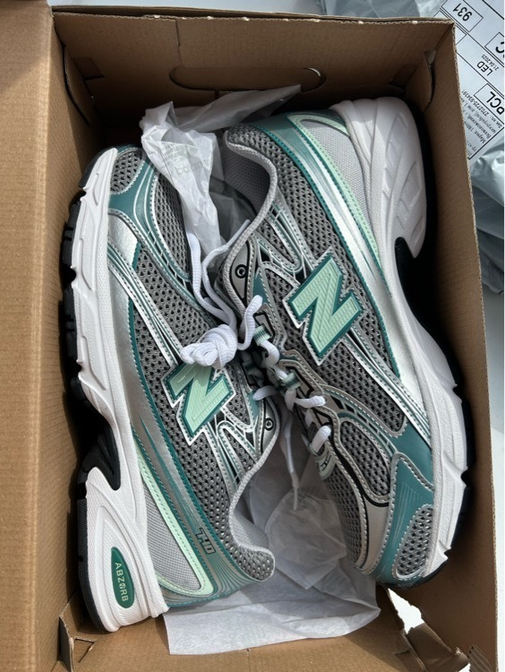 Кроссовки женские New Balance 740, отзывы покупателей, фото 2