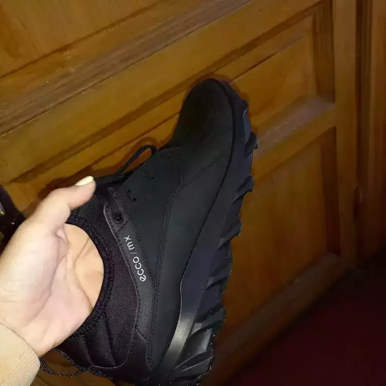 ECCO MX M