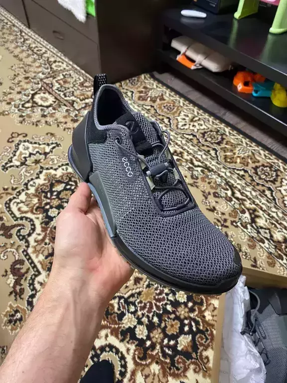 ECCO BIOM 2.0 M ECCO BIOM 2.0 M