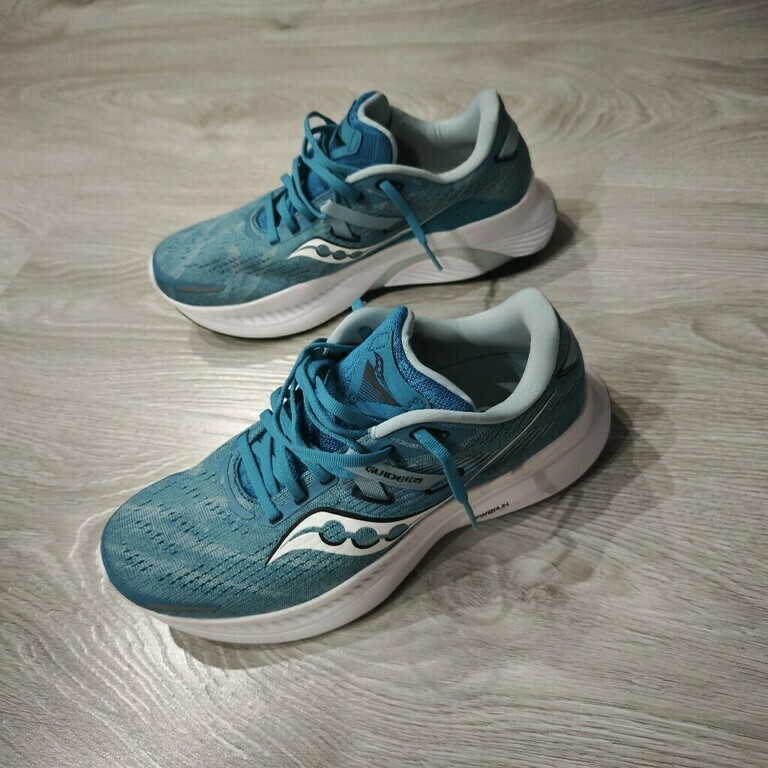 Кроссовки женские Saucony Guide 16, отзывы покупателей, фото 1