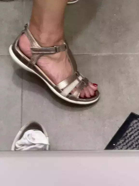 ECCO FLASH