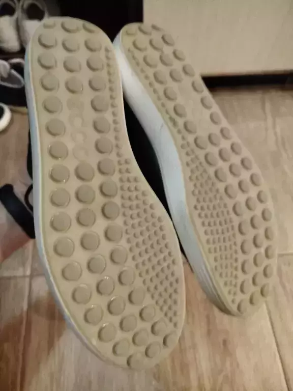 ECCO SOFT 7 W