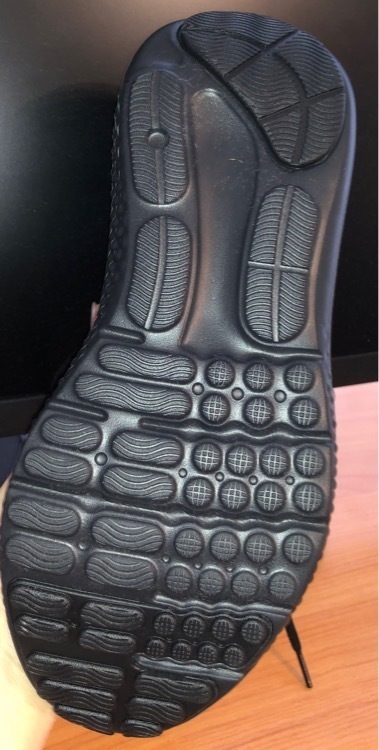 Кроссовки детские Under Armour Surge 4, отзывы покупателей, фото 1