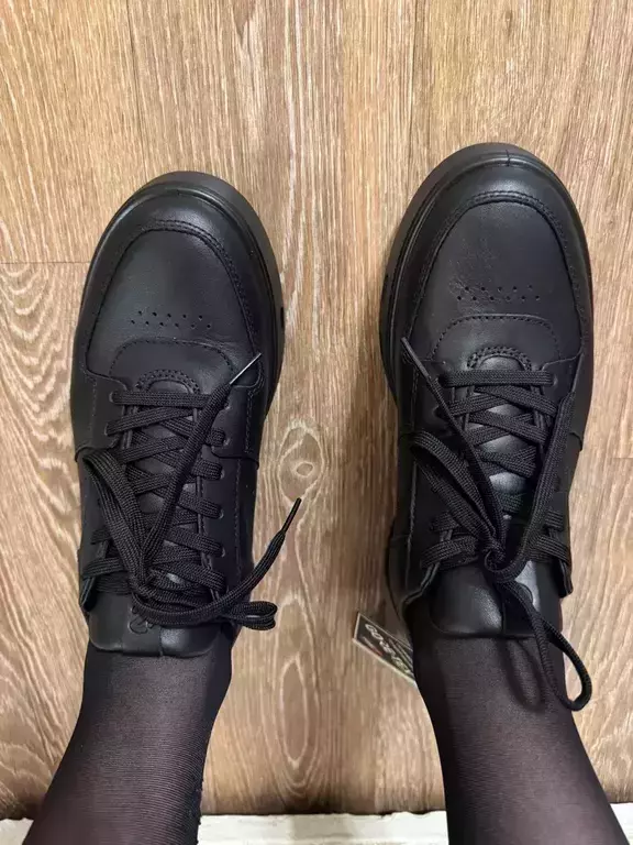 ECCO STREET 720 W ECCO STREET 720 W