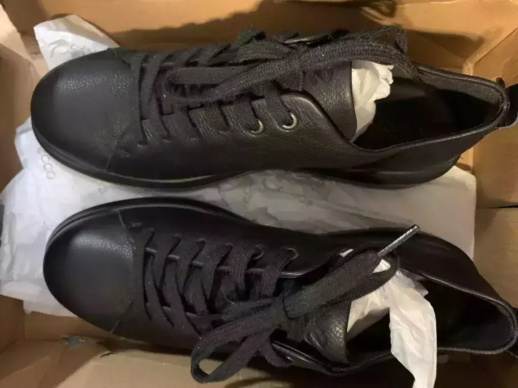 ECCO NOUVELLE