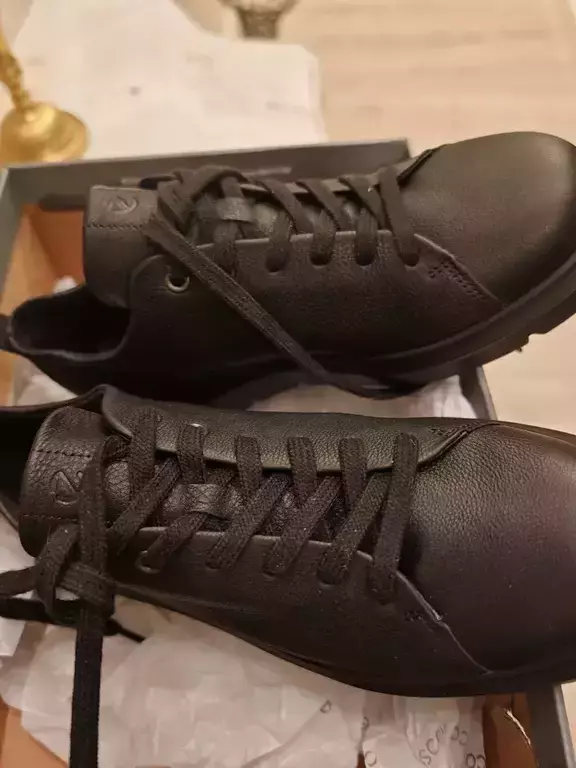 ECCO NOUVELLE