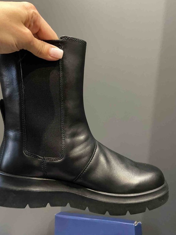 ECCO NOUVELLE