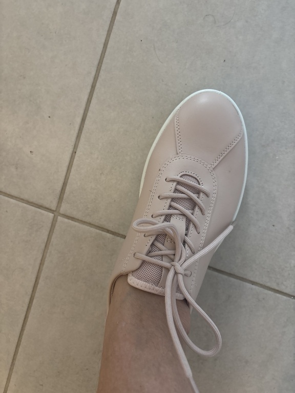 ECCO TRAVEL W ECCO TRAVEL W