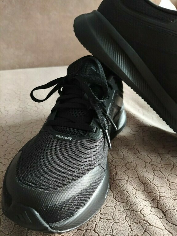 Кроссовки мужские Adidas Runblaze, отзывы покупателей, фото 1