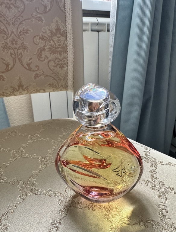 Sisley Izia Eau de Parfum 100 мл Парфюмерная вода - купить по цене